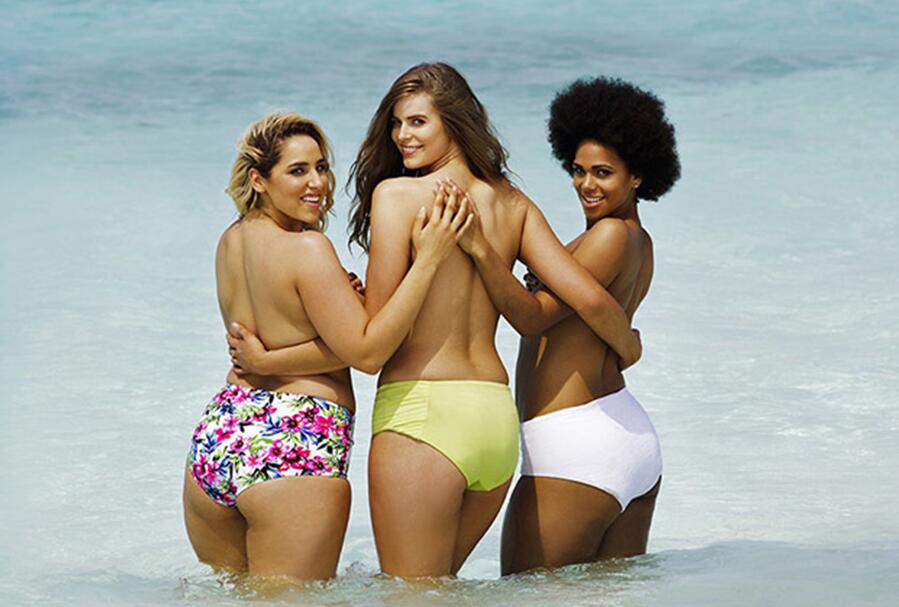 curvy women on beach